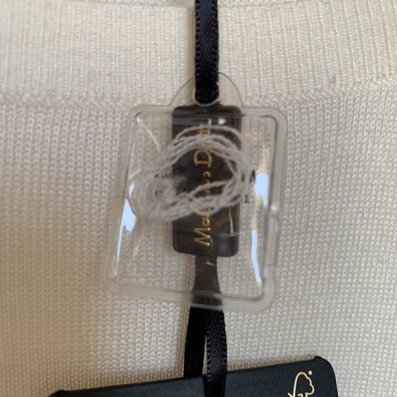 Massimo Dutti Cream Crewneck 100% Cashmere Sweater - Picture 4 of 8